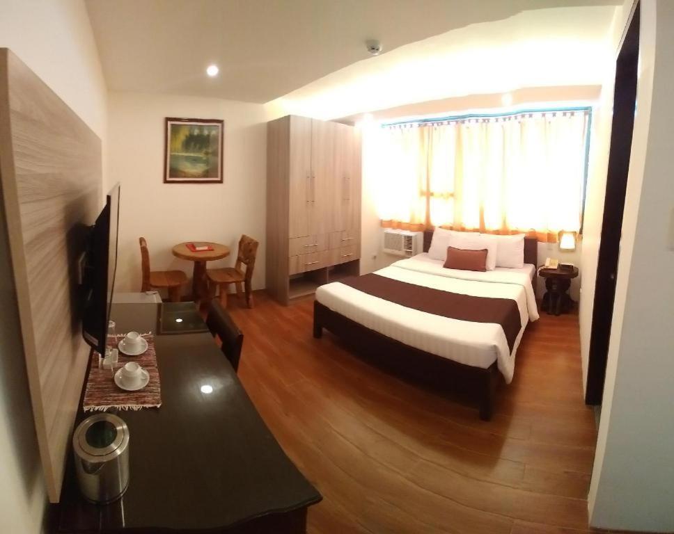 Hotel Asuncion Laoag Ngoại thất bức ảnh