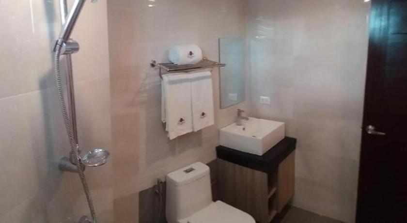 Hotel Asuncion Laoag Ngoại thất bức ảnh